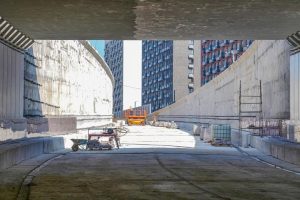 путепровод между улицами Складочной и Двинцев готов на 90%