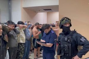 Более 400 жильцов хостела задержаны по подозрению в незаконной миграции в Москве