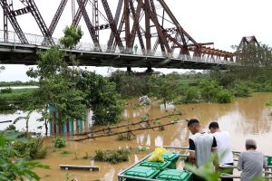 Число жертв тайфуна во Вьетнаме возросло до 87 человек