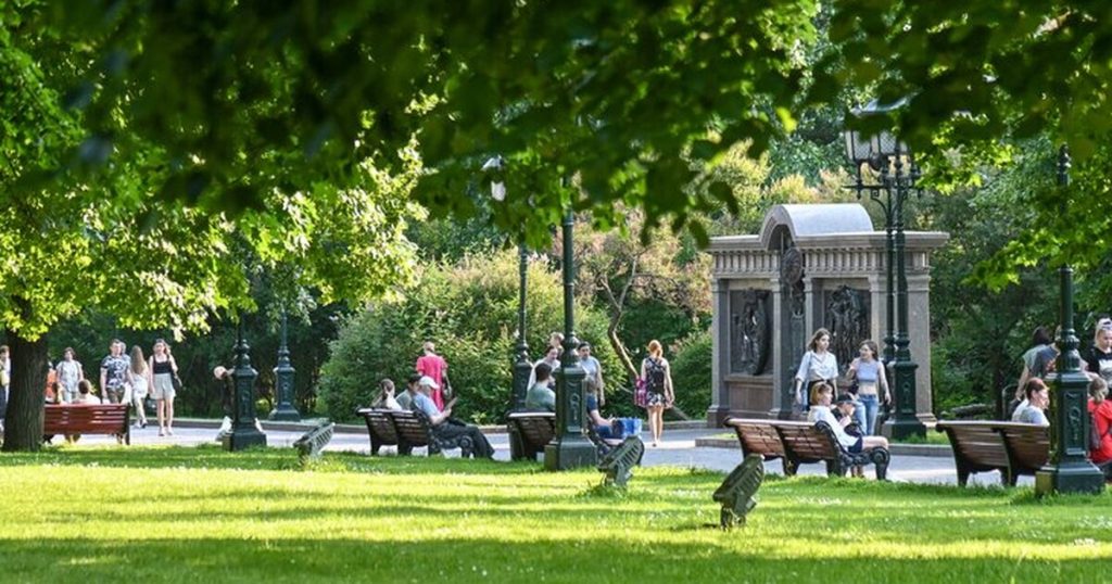 До 25 градусов тепла ожидается в Москве 6 сентября