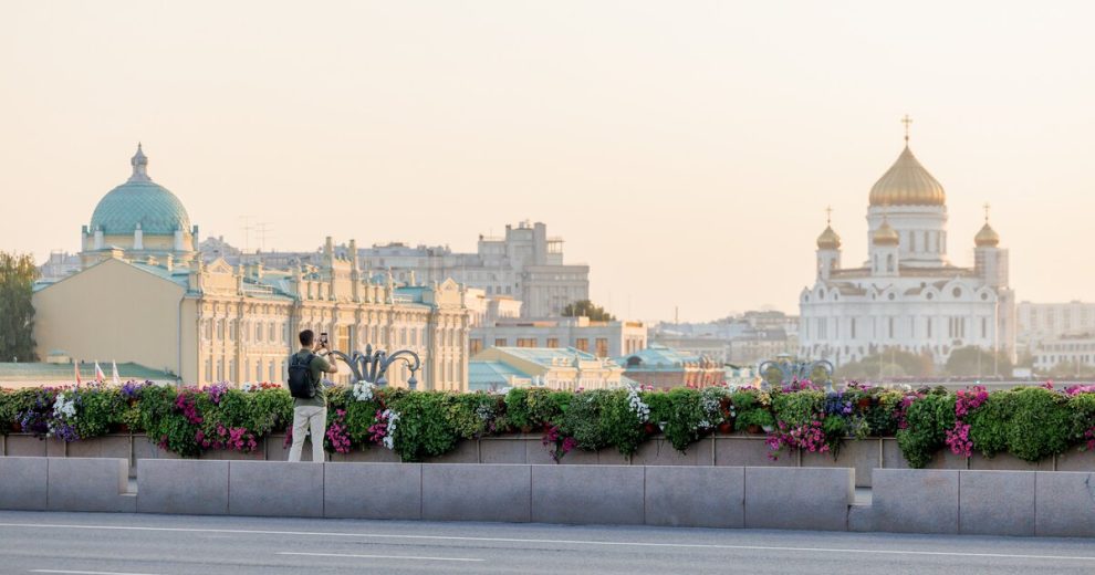 летнее тепло начнет покидать Москву на следующей неделе