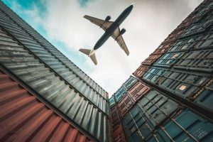 Минтранс РФ планирует сдержать рост цен на авиабилеты за счет “мокрого” лизинга