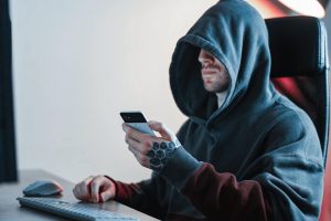 Названы мошеннические схемы с удаленным доступом