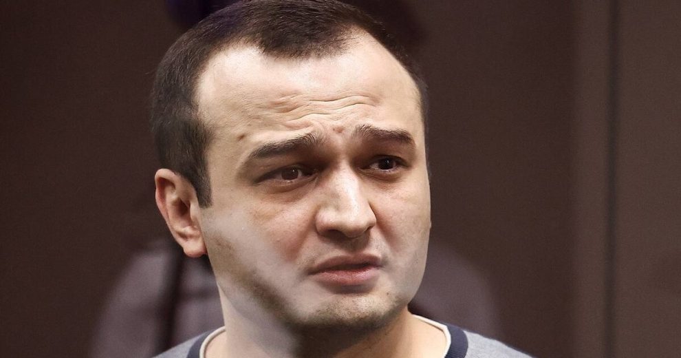 Обвинение запросило 20 лет колонии для бывшего следователя Тамбиева