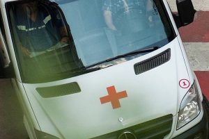 Один человек пострадал в результате хлопка в Екатеринбурге