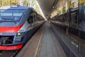 Пассажиры ЦППК за лето забыли в поездах елочные игрушки и еще 285 разных вещей