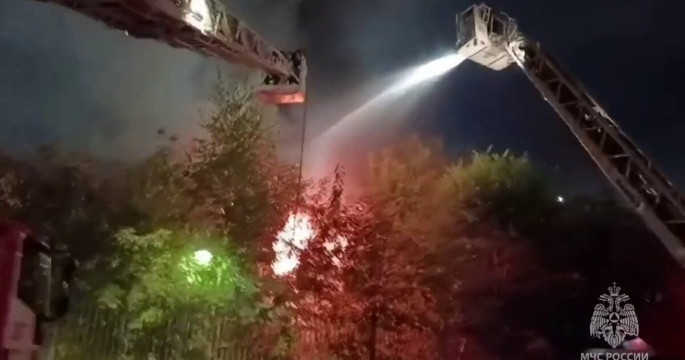 Пожар начался на втором этаже типографии в Москве