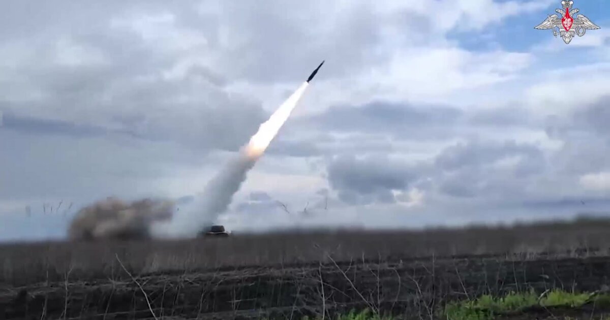 Средства ПВО уничтожили два беспилотника в Смоленской области