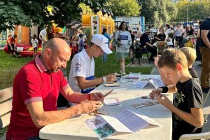 старшеклассников нужно приглашать на практику на реальные производства