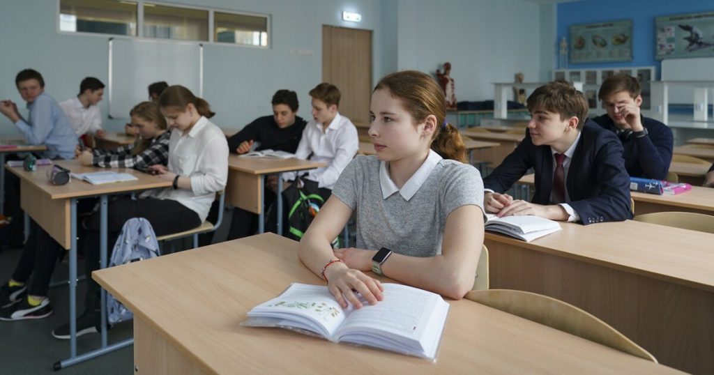 Свыше 2 тыс московских школьников подготовились к новому олимпиадному сезону