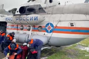Тела 17 человек найдены на месте крушения вертолета Ми-8 на Камчатке