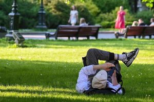 теплая погода представляет для россиян большую опасность