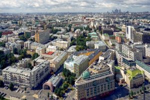 Желтый уровень опасности продлен в столице до вечера 13 сентября